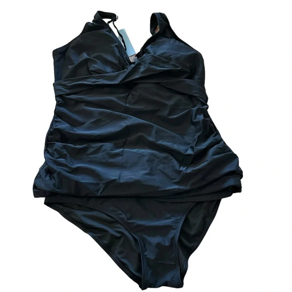 yonique Other - Yonique women's XXL black tankini tummy control, nwt
